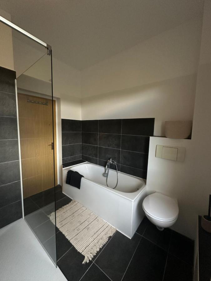 או Ferienwohnung Haus Paraschiv מראה חיצוני תמונה